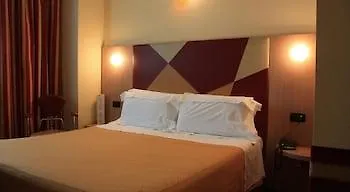 Art & Hotel Aeroporto Stezzano