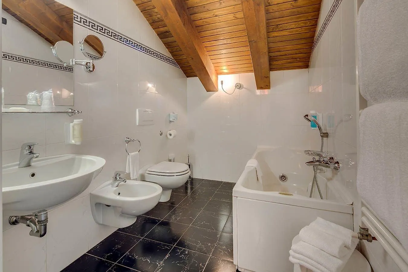 Art&Hotel Aeroporto Stezzano 4*,  Italien